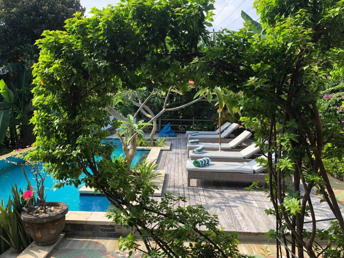Le Biu Garden View Hotel Lembongan Exterior foto