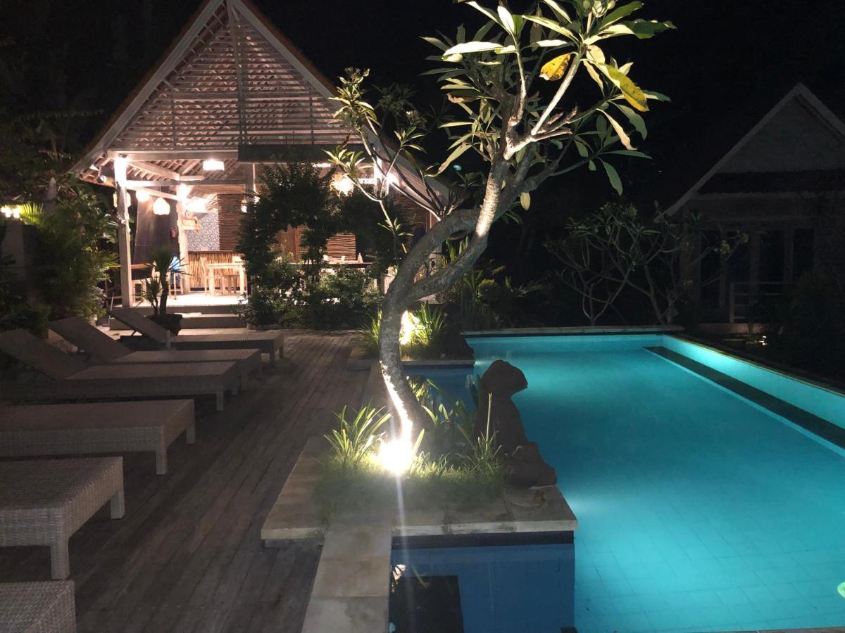 Le Biu Garden View Hotel Lembongan Exterior foto