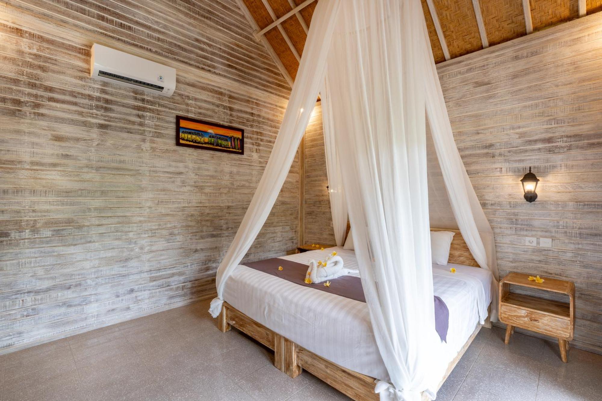 Le Biu Garden View Hotel Lembongan Exterior foto