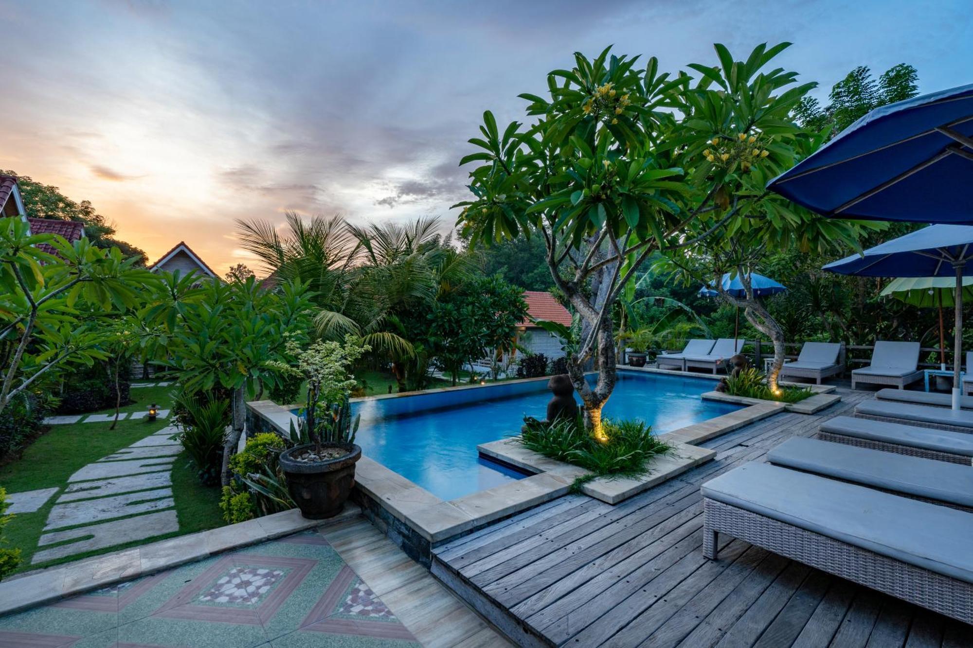 Le Biu Garden View Hotel Lembongan Exterior foto