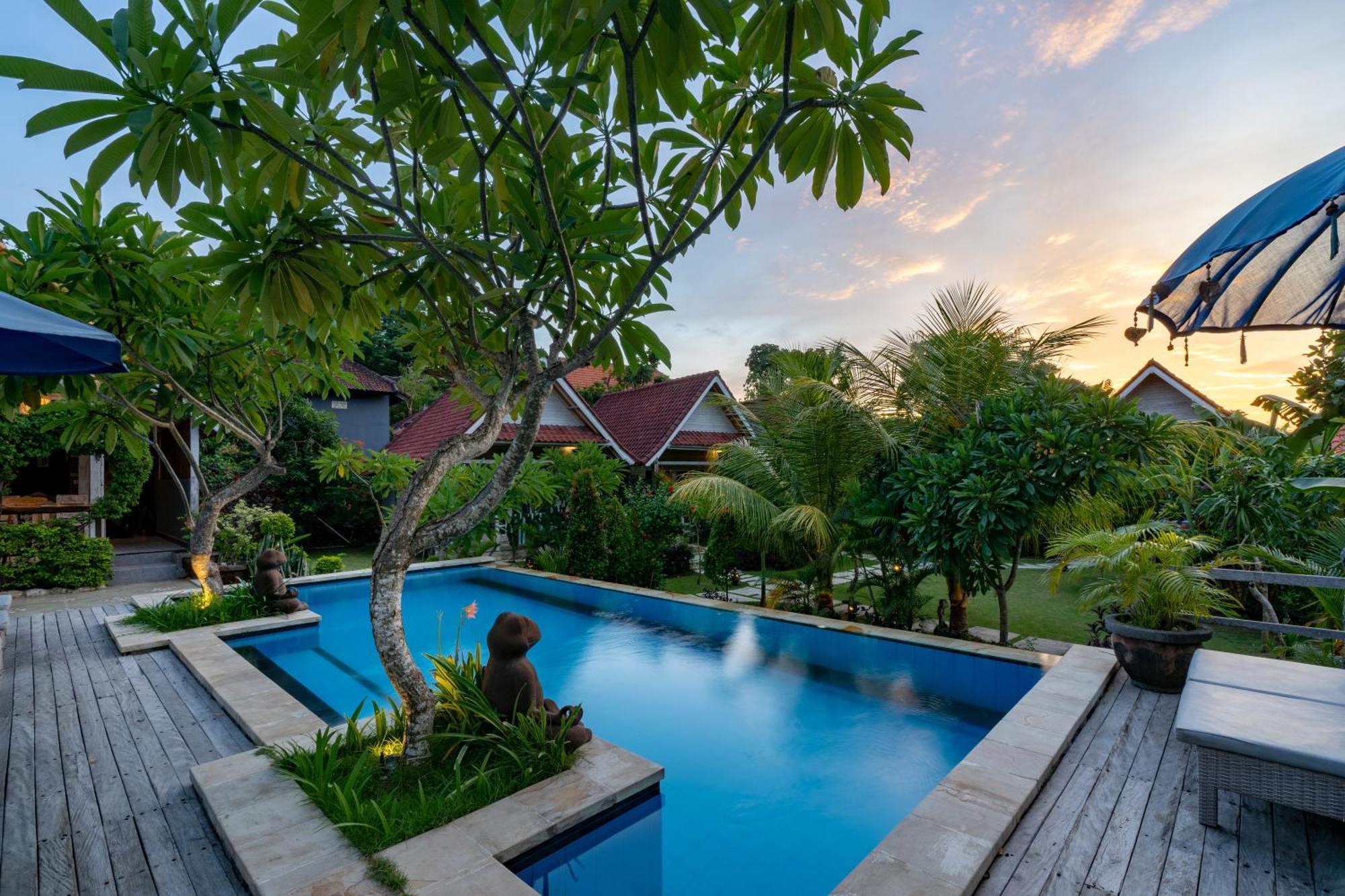 Le Biu Garden View Hotel Lembongan Exterior foto