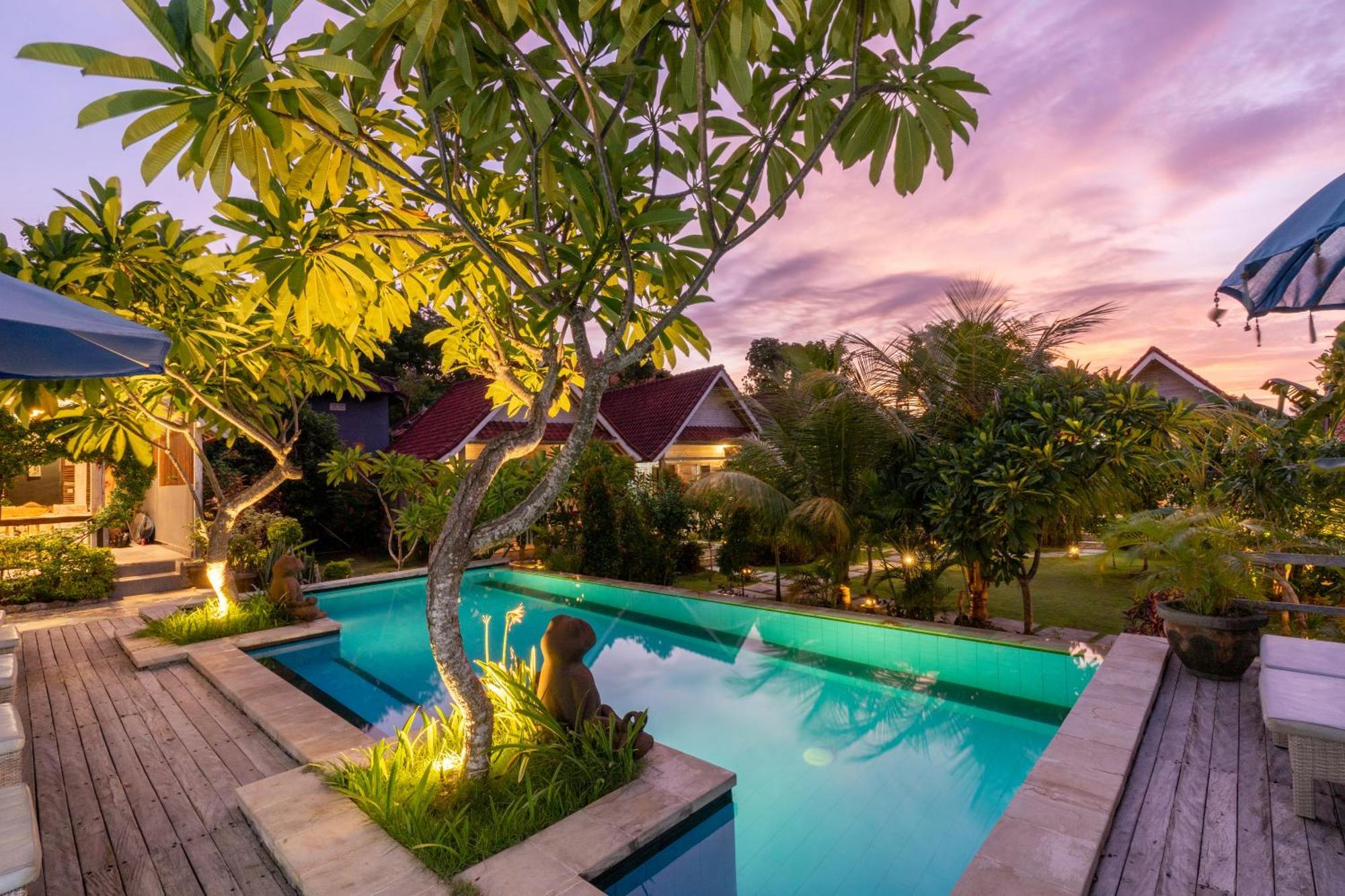 Le Biu Garden View Hotel Lembongan Exterior foto